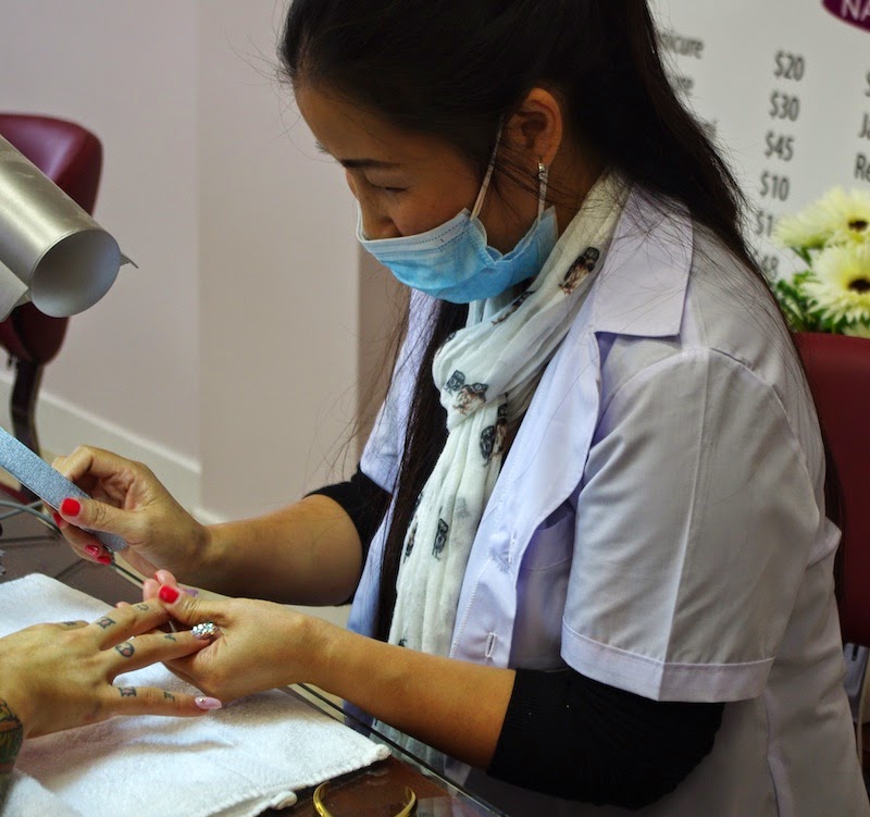 Summer Nails & Spa | 19188 72 Ave #110, Surrey, BC V4N 1M9, Canada | Phone: (604) 372-2838