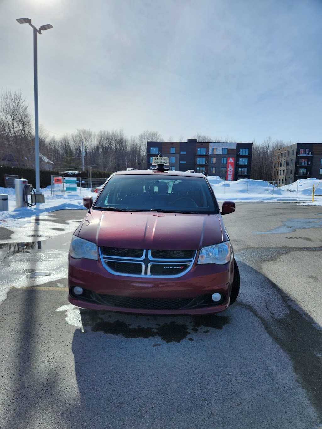 Taxi 3 Lacs | 32 Rue Legault, Saint-Polycarpe, QC J0P 1X0, Canada | Phone: (450) 265-3300