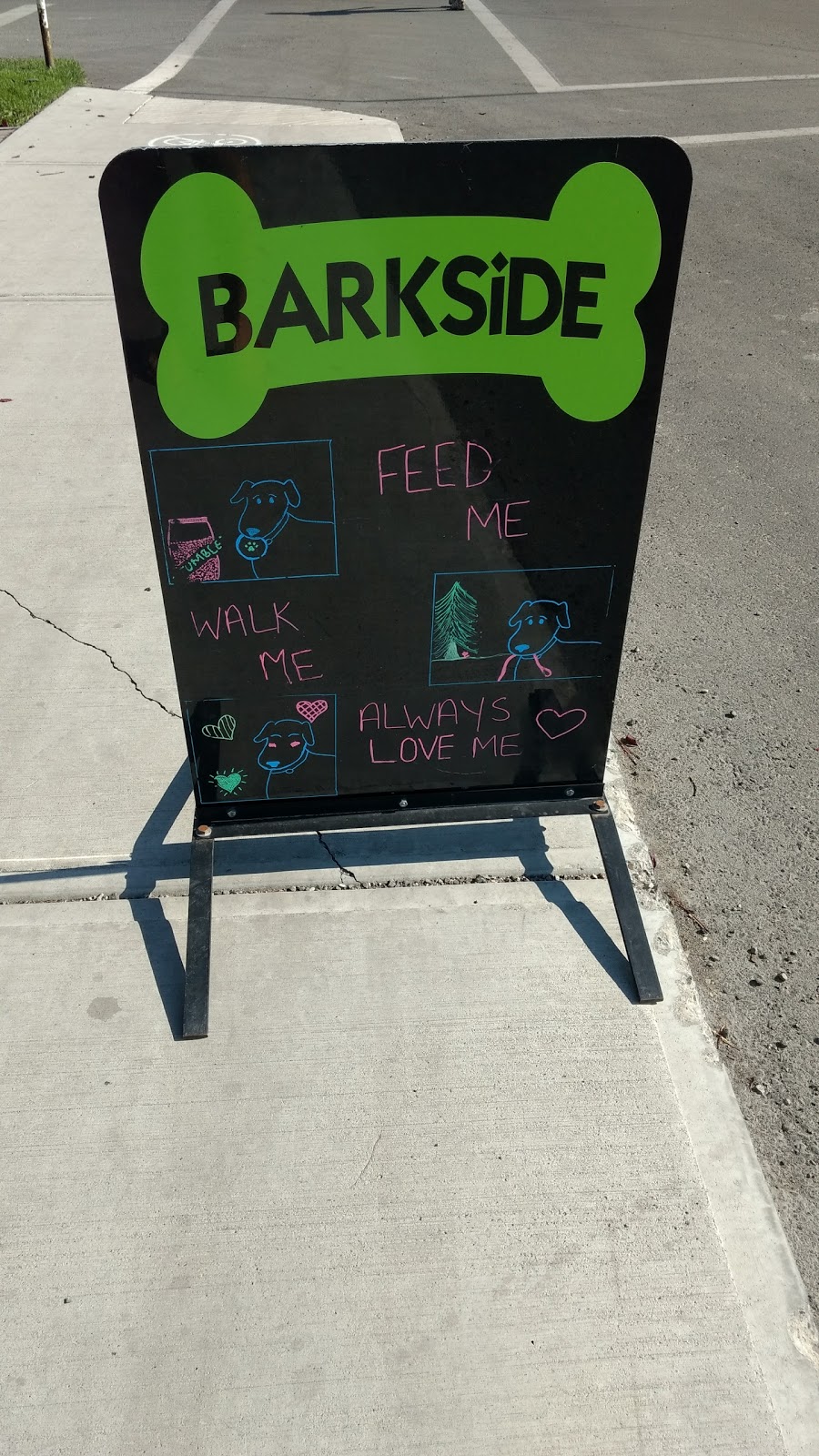 Barkside Pets | 791 2 Ave, Fernie, BC V0B 1M0, Canada | Phone: (250) 423-4332