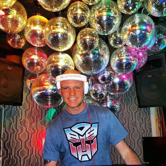 DJ Mark Sugar | 1404 Argyle Ave, Saskatoon, SK S7H 0V6, Canada | Phone: (306) 341-1710