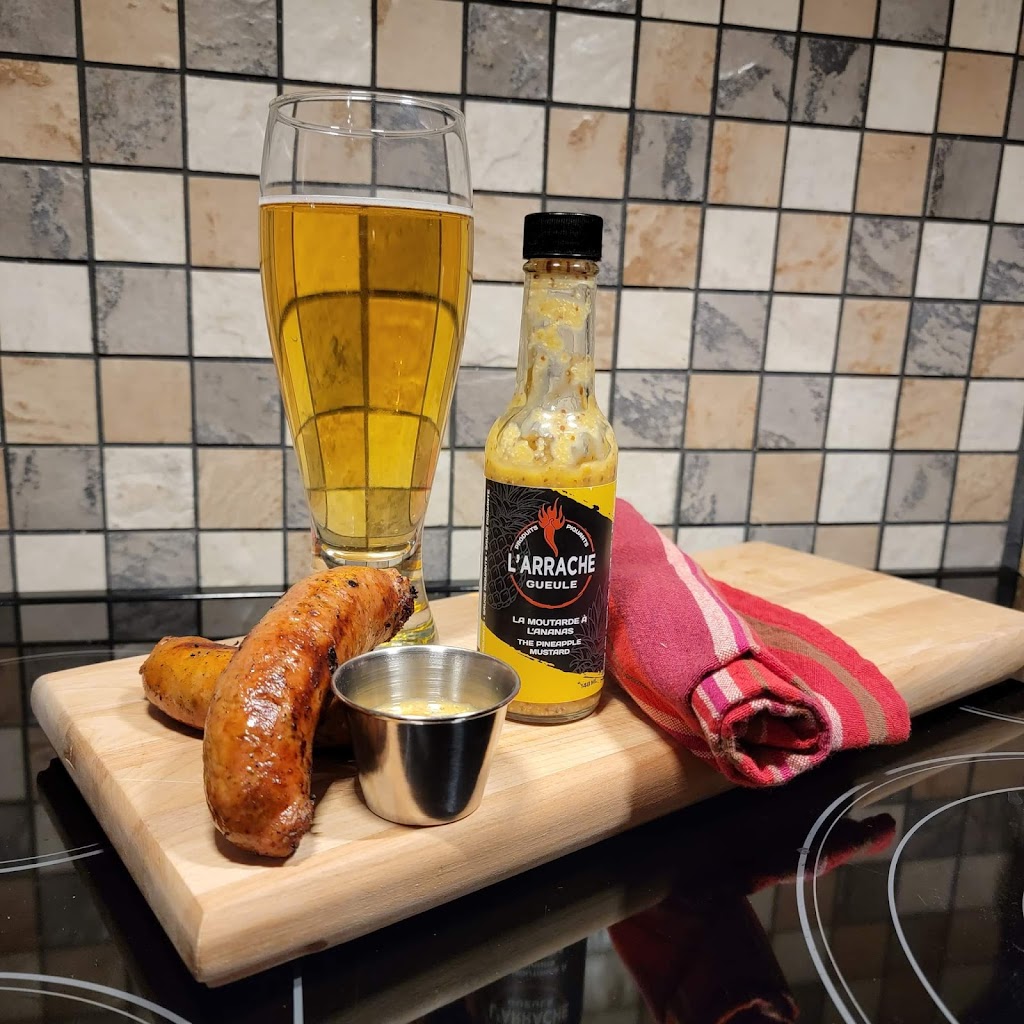 Larrache Gueule | 195 Rue Brissette #72, Sainte-Agathe-des-Monts, QC J8C 3S4, Canada | Phone: (514) 313-1548