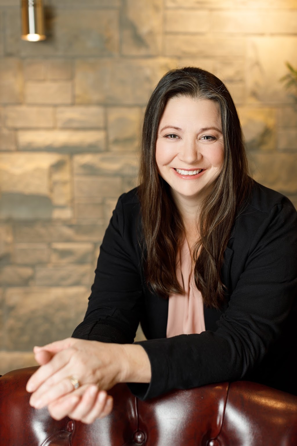 Fairway Divorce Solutions - Cochrane | 107, 1 Bow Ridge Rd Suite 108, Cochrane, AB T4C 2J1, Canada | Phone: (403) 355-9955