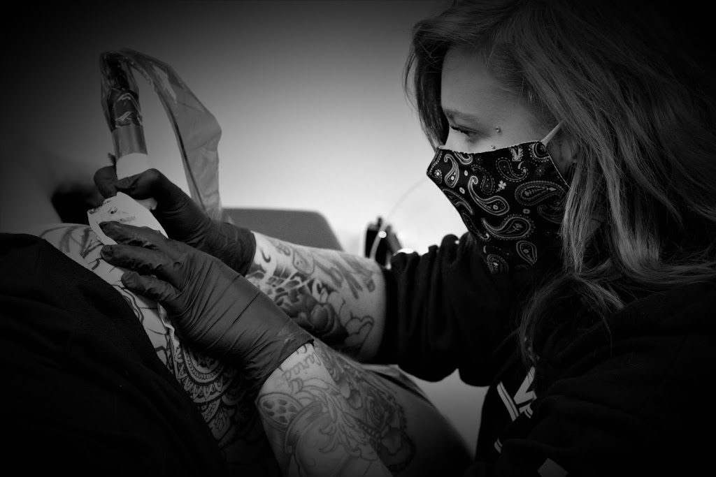 Bell City Tattoo | 177 Paris Rd, Brantford, ON N3R 1J2, Canada | Phone: (519) 304-8288