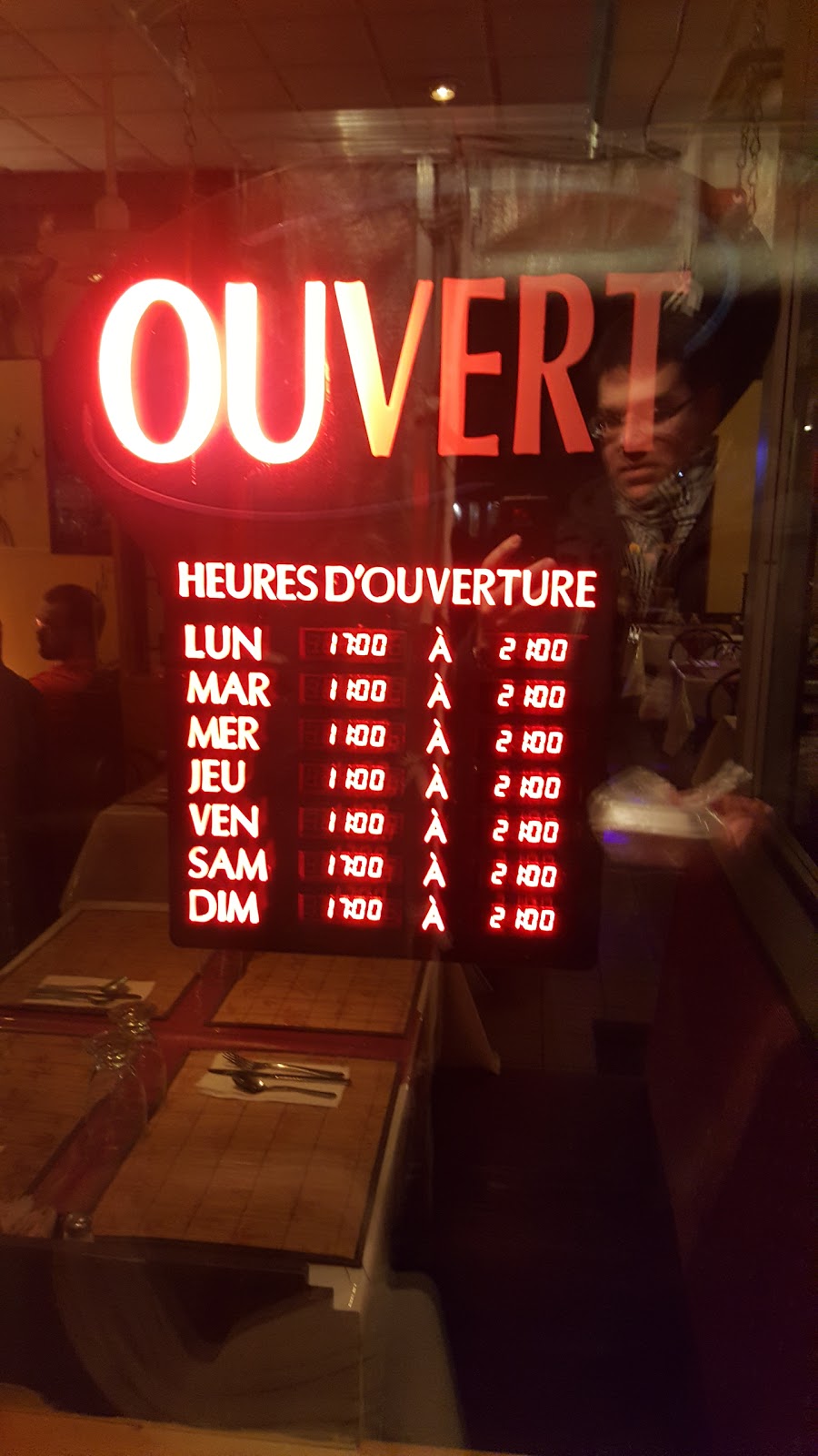 Restaurant Délices Thaï | 1887 Boulevard Pie-XI N, Québec, QC G3J 1P4, Canada | Phone: (418) 915-9234
