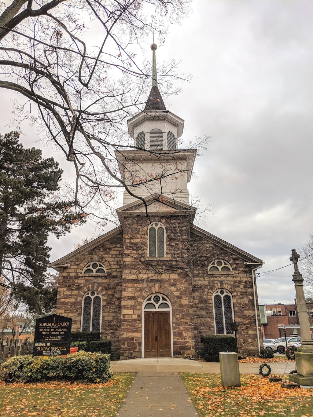 St. Andrews Anglican Church | 7 St Andrews Ave, Grimsby, ON L3M 3R9, Canada | Phone: (905) 945-8894