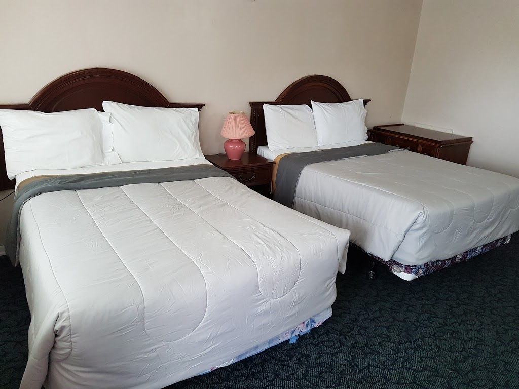 Capri Motel | 629 Main St W, Port Colborne, ON L3K 5V4, Canada | Phone: (905) 835-5474