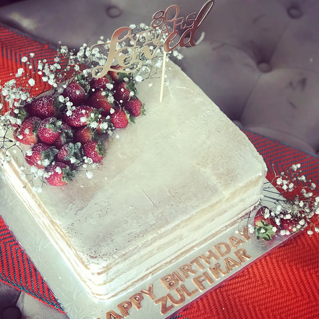 Patisseh | Yonge–Eglinton, Toronto, ON M5P 0A3, Canada | Phone: (416) 827-3385