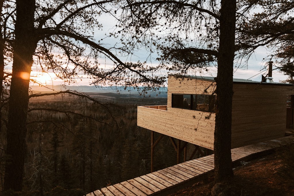 Territoire Charlevoix, villégiature sauvage | 170 Rang Ste Philomene, La Malbaie, QC G5A 2B6, Canada | Phone: (418) 955-7159