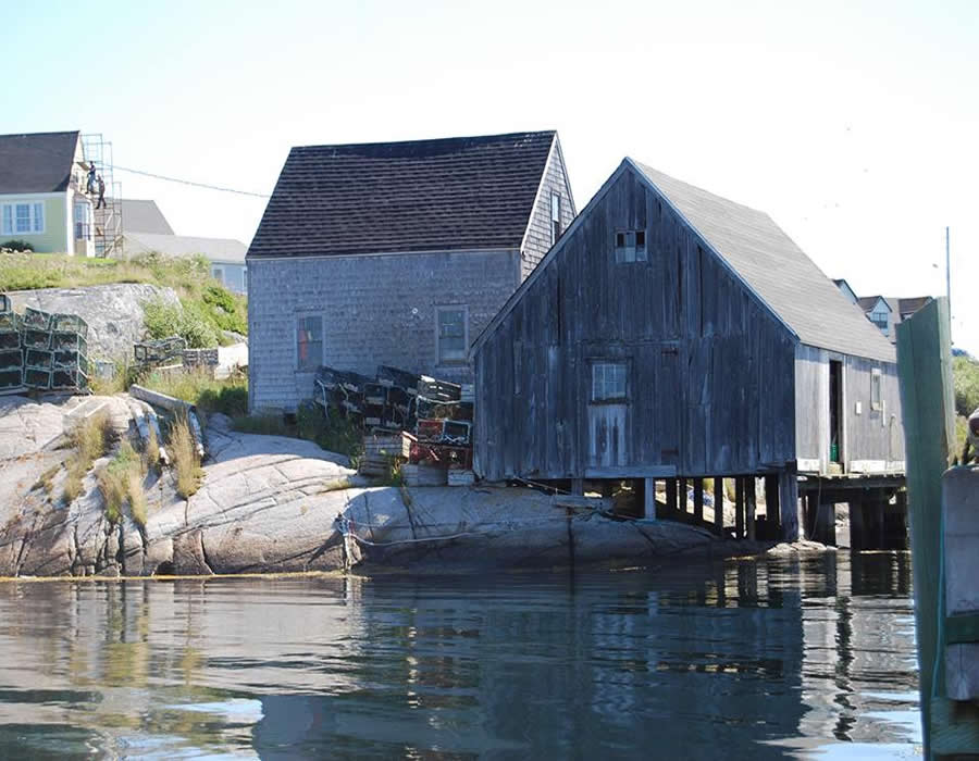 The Breakwater Inn | 130 Peggys Point Rd, Peggys Cove, NS B3Z 3S2, Canada | Phone: (844) 676-2683