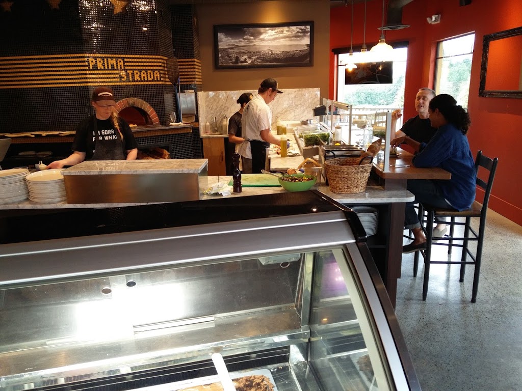 Pizzeria Prima Strada | 14-1400 Cowichan Bay Rd, Cobble Hill, BC V0R 1L3, Canada | Phone: (250) 929-4655