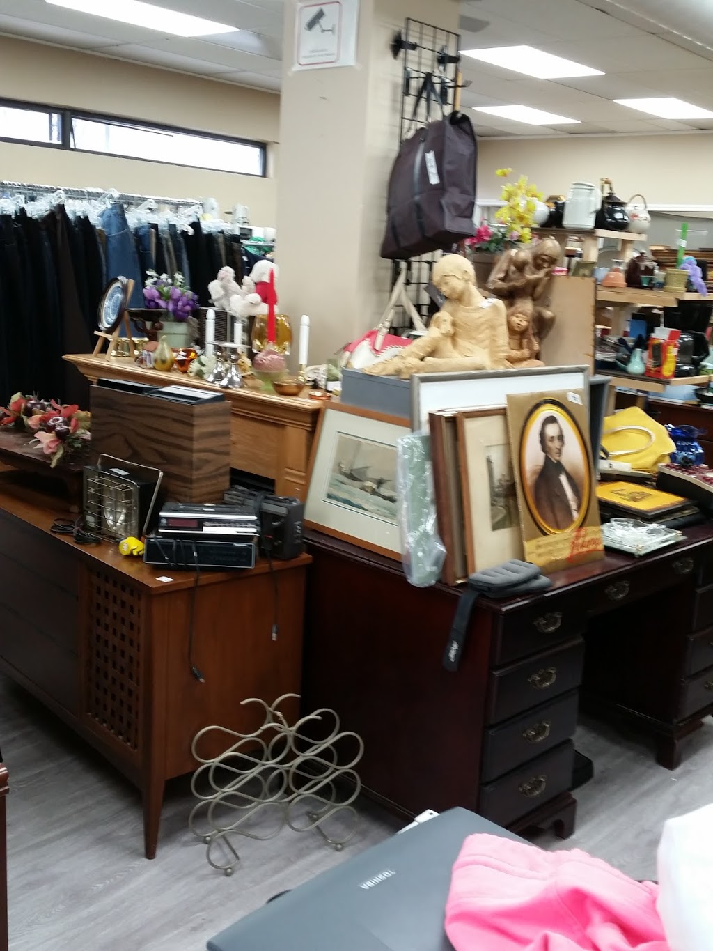 JB Computer and Electronics | 2620 Eglinton Ave E, Scarborough, ON M1K 2R9, Canada | Phone: (416) 264-9555