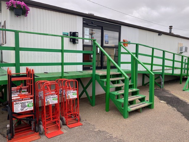 U-Haul Moving & Storage at 17th St | 7403 17 St NW, Edmonton, AB T6P 1P1, Canada | Phone: (780) 944-0061