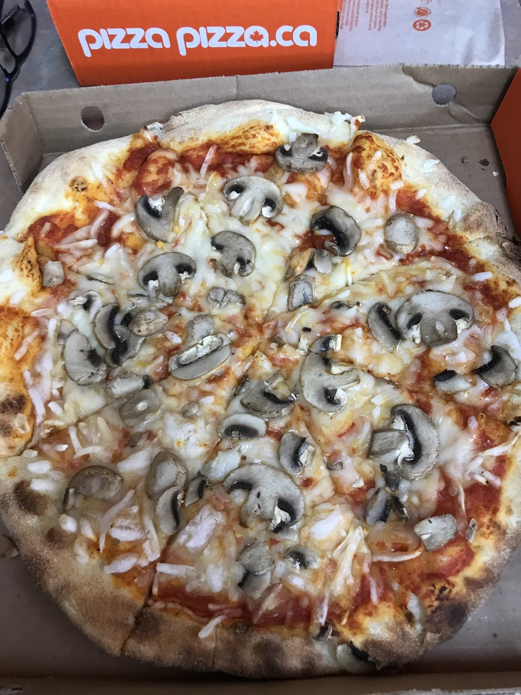 Pizza Pizza | 1250 Eglinton Ave W, Mississauga, ON L5V 1N3, Canada | Phone: (416) 967-1111