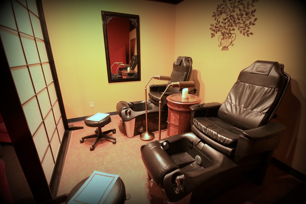City Looks Salon, Spa & Wig Centre | 11-3900 Grant Ave, Winnipeg, MB R3R 3C2, Canada | Phone: (204) 896-3177
