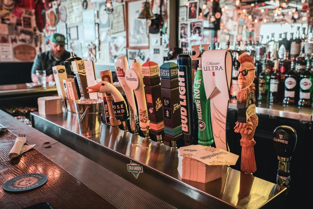 Leopolds Tavern Evergreen | 211 Evergreen Square, Saskatoon, SK S7W 0X2, Canada | Phone: (306) 974-5367