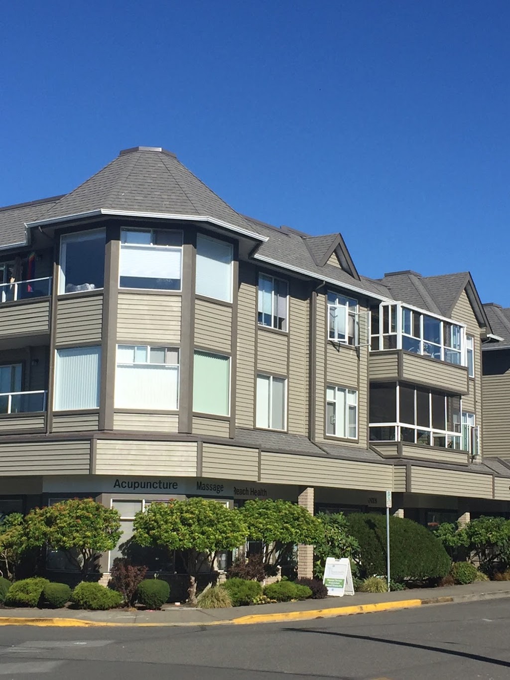 Reach Health | 9710 2 St #102, Sidney, BC V8L 3C4, Canada | Phone: (778) 351-1191