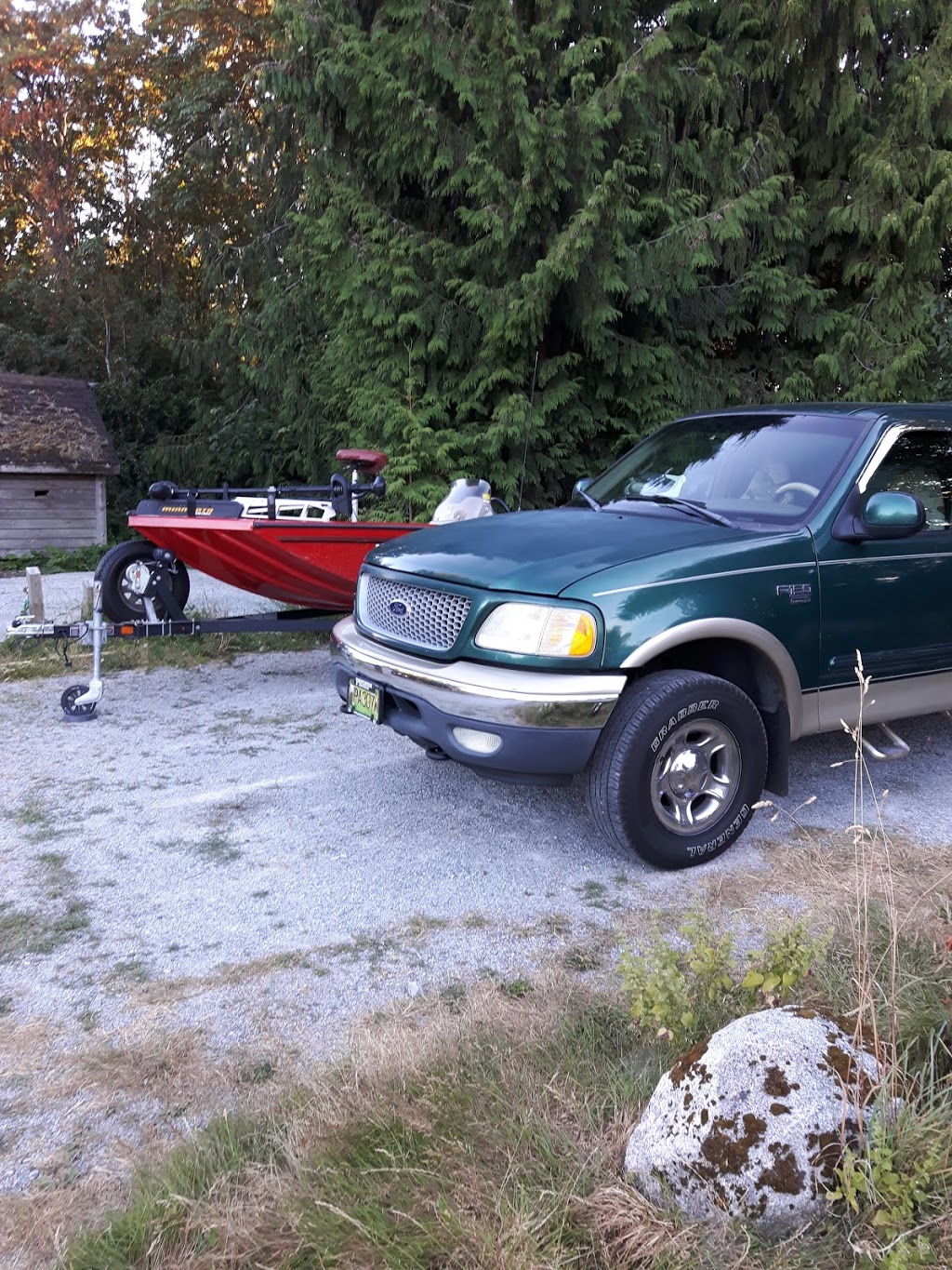 Beehive RV Park & Campground | 780 Kilmalu Rd, Mill Bay, BC V0R 2P2, Canada | Phone: (250) 743-2074