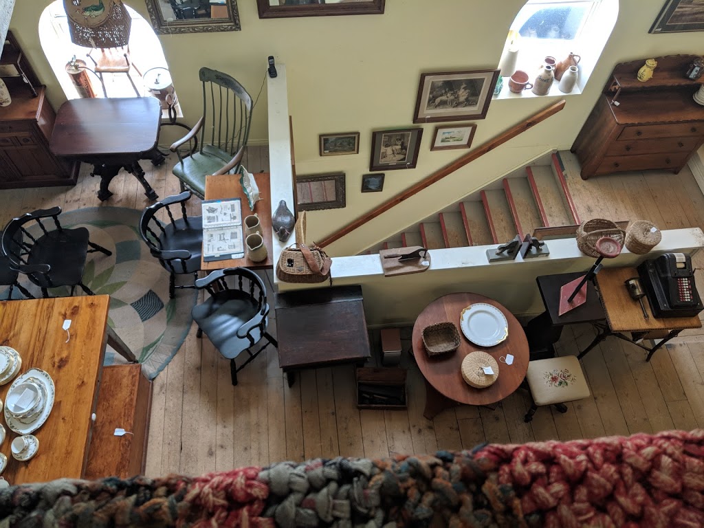 Shakespeare Antique Centre | Fraser St, Shakespeare, ON N0B 2P0, Canada | Phone: (519) 625-8842