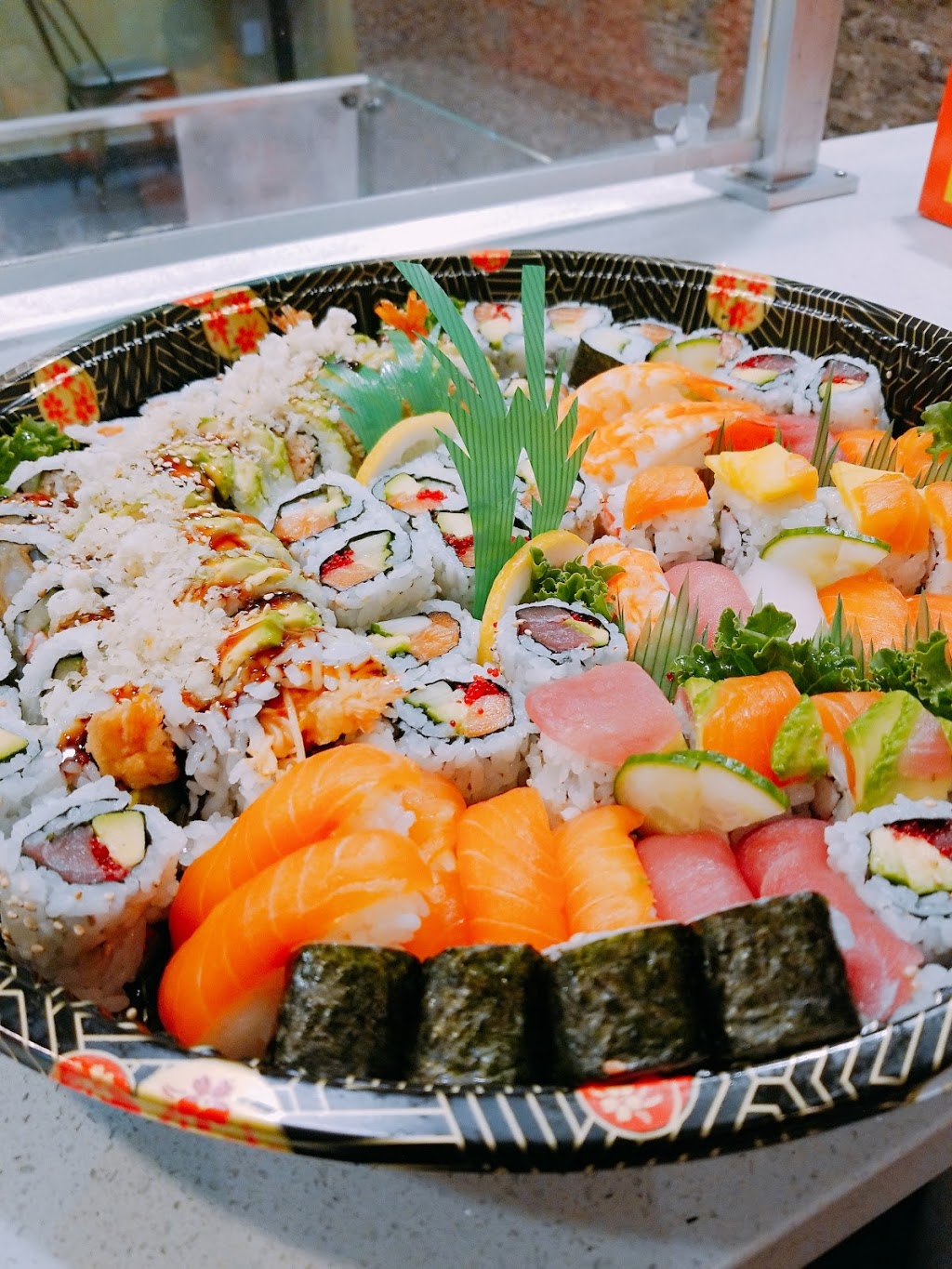 Sushi K Express | 250 The East Mall, Etobicoke, ON M9B 3Y8, Canada | Phone: (647) 349-8099