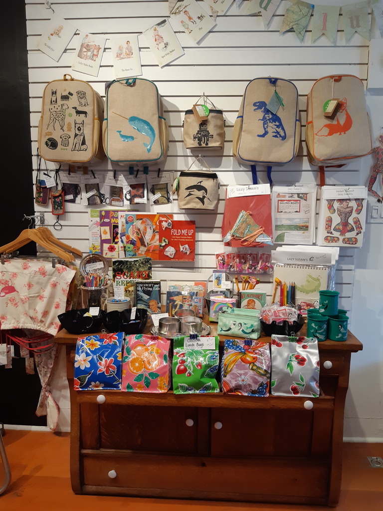 Lazy Susans | 2039 Oak Bay Ave, Victoria, BC V8R 1E5, Canada | Phone: (250) 412-2115