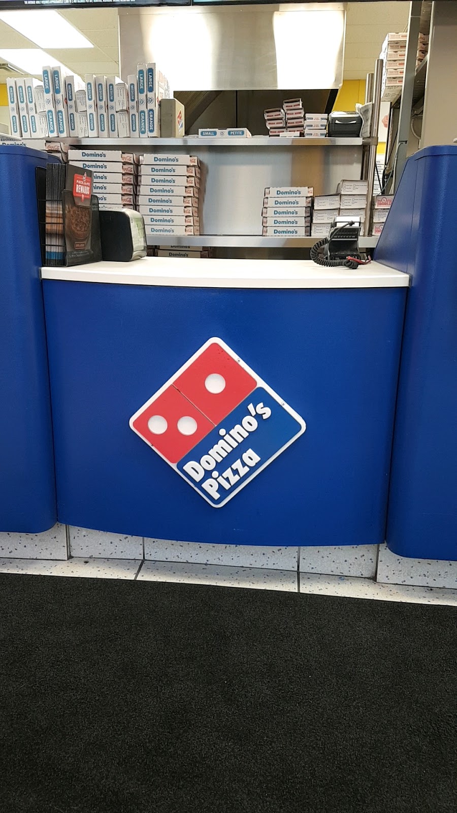Dominos Pizza | 305 Niagara St, St. Catharines, ON L2M 4V9, Canada | Phone: (905) 938-9000