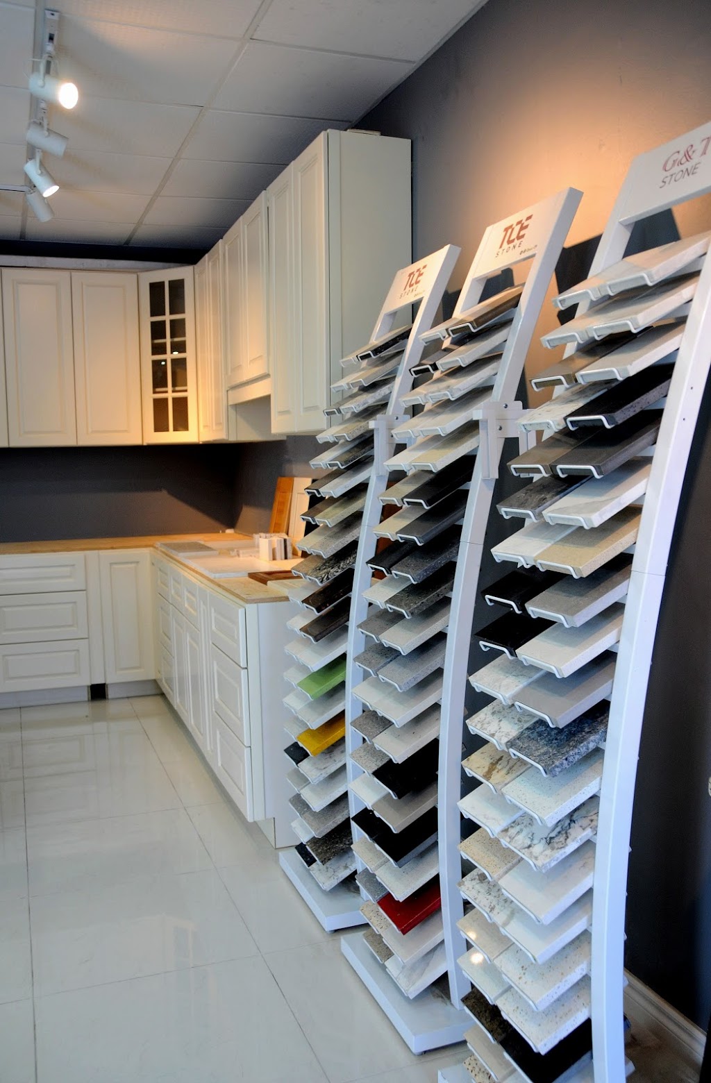 Sunrise Renovation Inc | 1655 Sismet Rd Unit 14 - 15, Mississauga, ON L4W 1Z4, Canada | Phone: (905) 602-5499