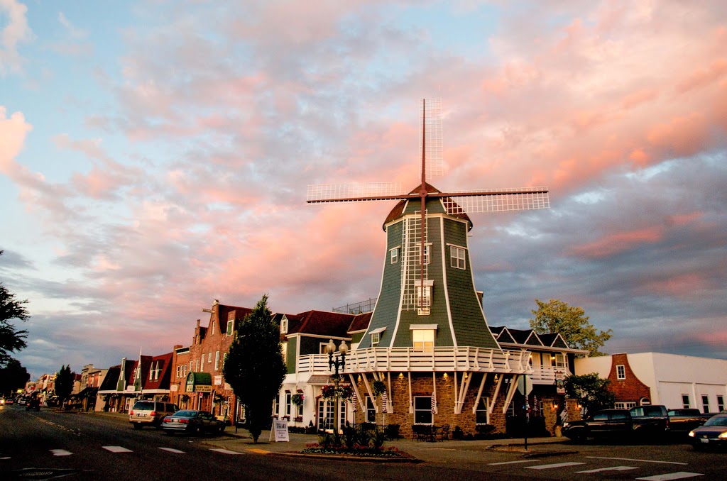 The Mill Inn | 655 Front St #8, Lynden, WA 98264, USA | Phone: (360) 684-4341