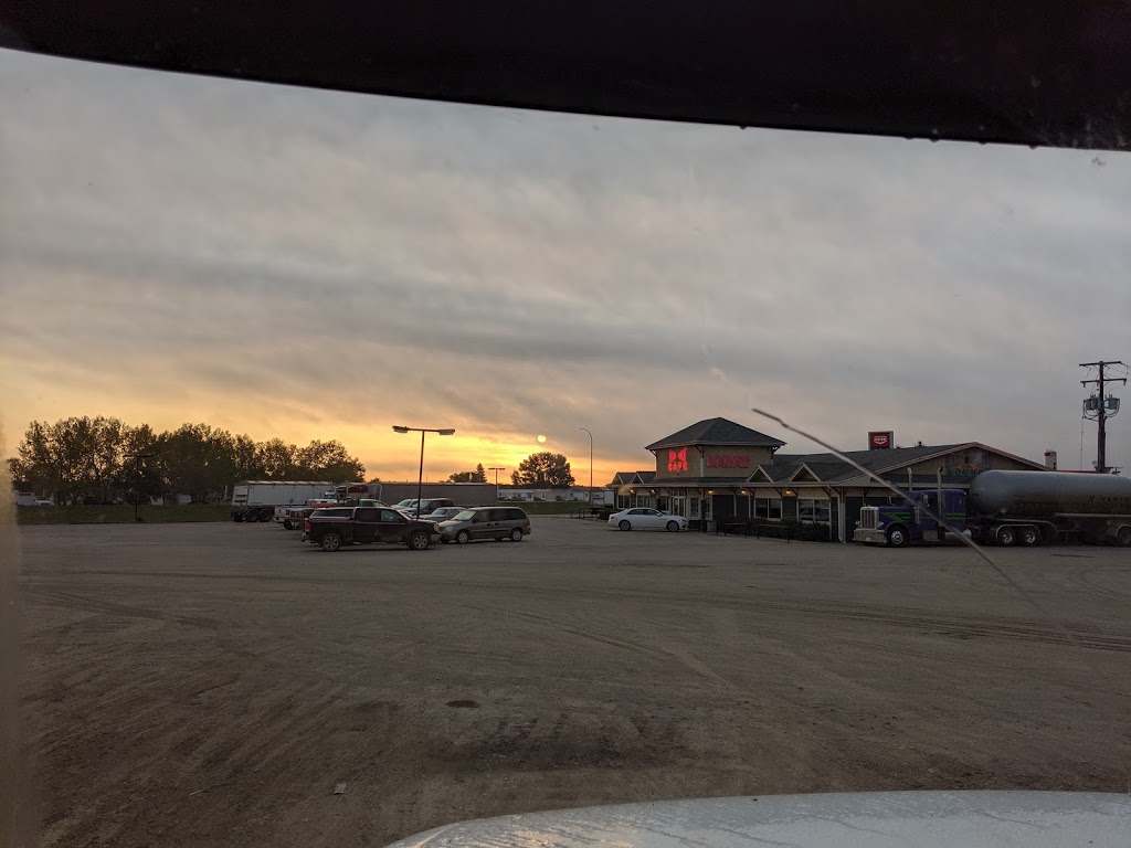 Co-op Gas Bar | SK-13, Weyburn, SK S4H 0W4, Canada | Phone: (306) 848-3689