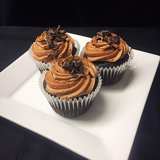 The Avenue Cakery and Bakeshoppe Too | 101 Sunset Dr #9103, Cochrane, AB T4C 0W7, Canada | Phone: (403) 981-7979