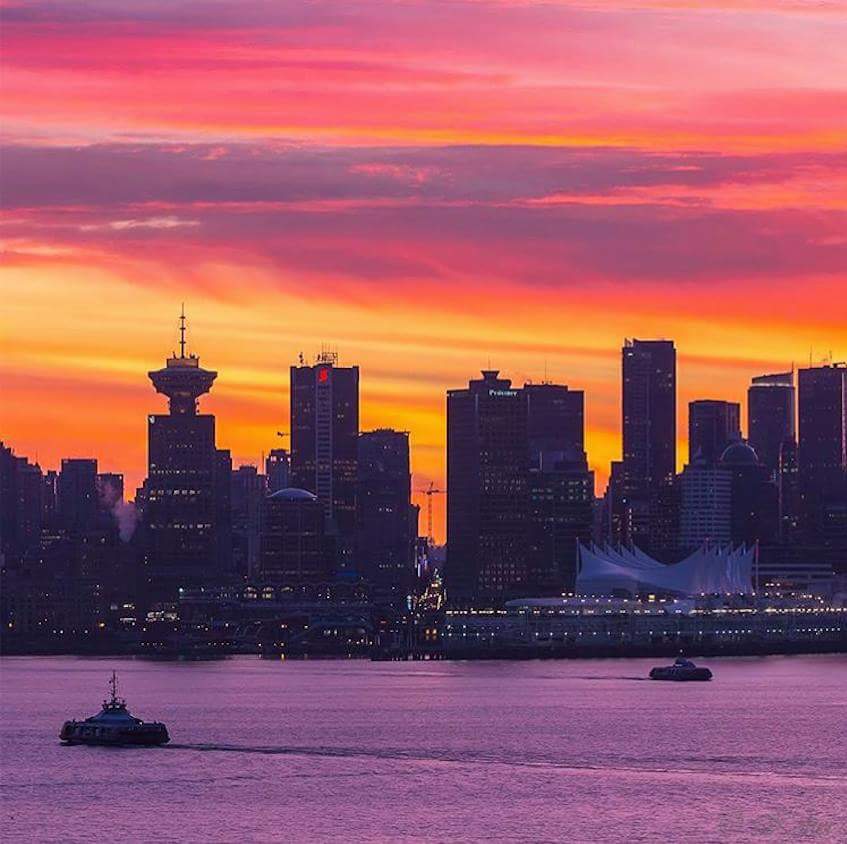 Jon Samuel - New Vancouver Homes .com | 3195 Oak St, Vancouver, BC V6H 2L2, Canada | Phone: (604) 725-2260