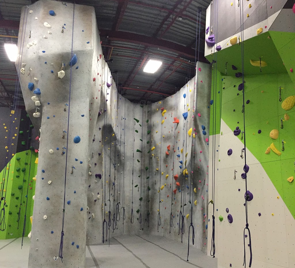 Aspire Climbing | 104 Bronte St N #2, Milton, ON L9T 2N5, Canada | Phone: (905) 864-1442