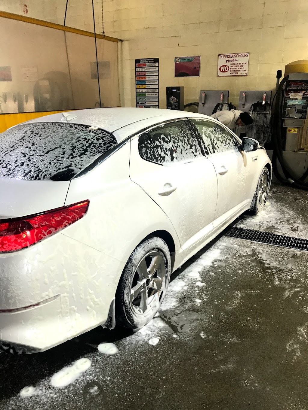 Duggan Car Wash | 4051 106 St, Edmonton, AB T6J 2S3, Canada | Phone: (780) 466-7433