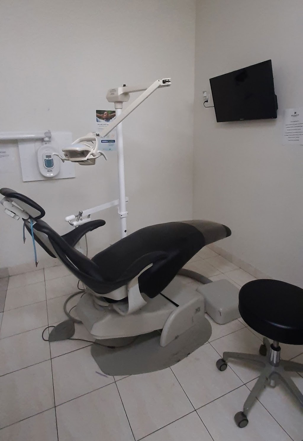 Monarch Dentistry | dentist | 90 Wellington St N, Hamilton, ON L8R 1N1, Canada | 3656571598 OR +1 365-657-1598