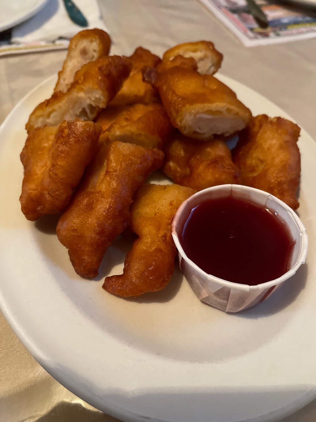 Hong Kong House | 46 QC-138, Forestville, QC G0T 1E0, Canada | Phone: (418) 587-6406
