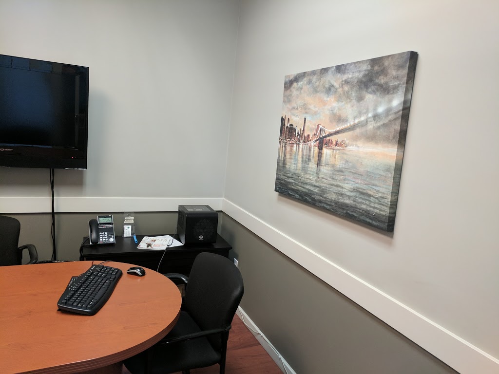 RE/MAX Little Oak Realty | 2630 Bourquin Crescent W #9, Abbotsford, BC V2S 5N7, Canada | Phone: (604) 859-2341