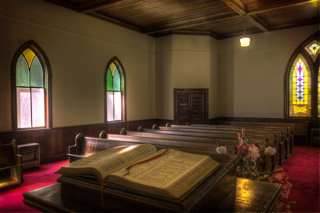 St. Christinas Parish | 2 Huff Ave, Brantford, ON N3R 2A2, Canada | Phone: (226) 802-5715