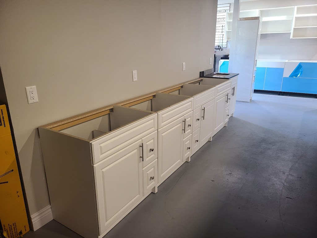 AMRO Kitchen Cabinets London | 3392 Wonderland Rd S building#7 unit#2, London, ON N6L 1J9, Canada | Phone: (226) 998-2269