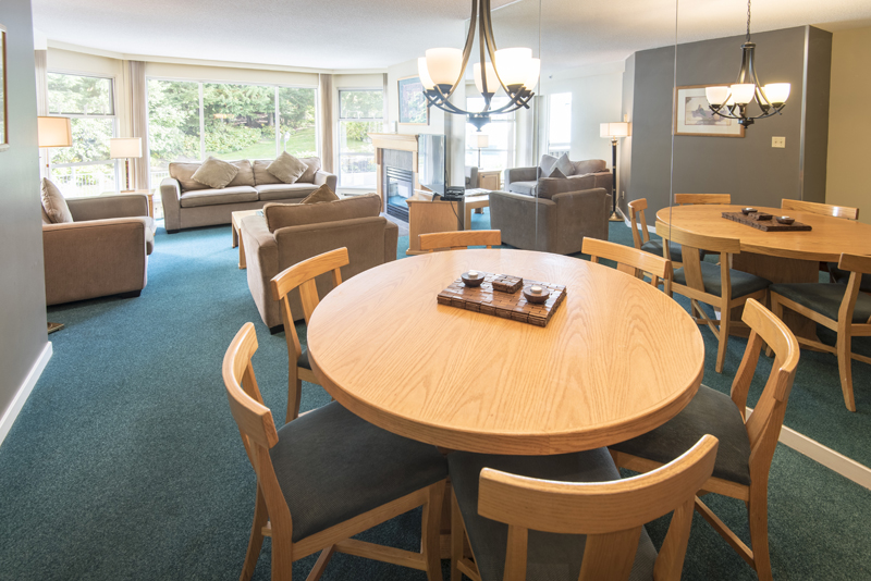 Woodrun Lodge by Whiski Jack | 4910 Spearhead Dr, Whistler, BC V0N 1B4, Canada | Phone: (604) 962-0220