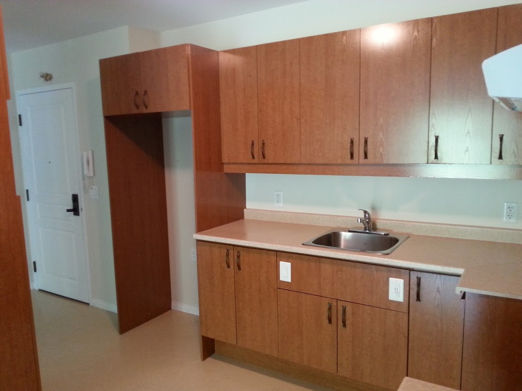 Résidence Breakeyville | 2270 Rue Sainte-Hélène, Lévis, QC G6Z 7L6, Canada | Phone: (418) 832-1758