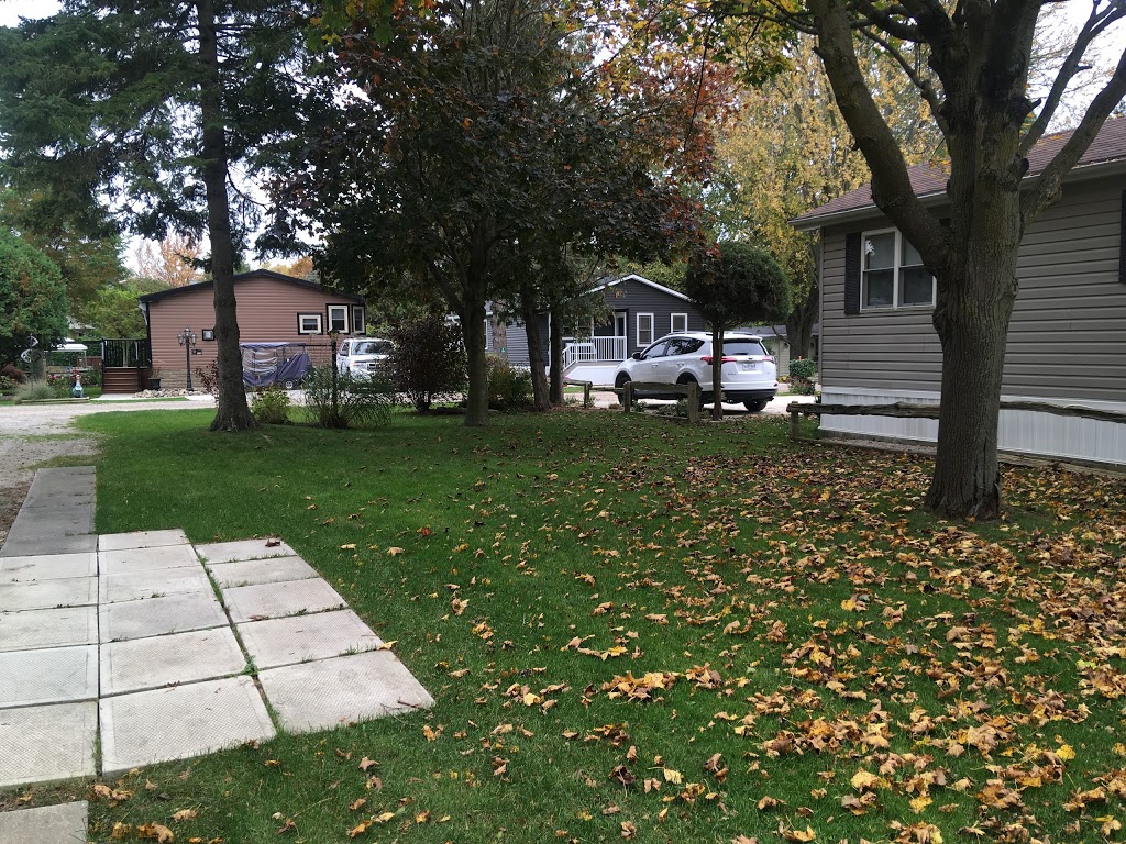 Pine Lake Family Campground | 77794 Orchard Line, Bayfield, ON N0M 1G0, Canada | Phone: (519) 482-3380