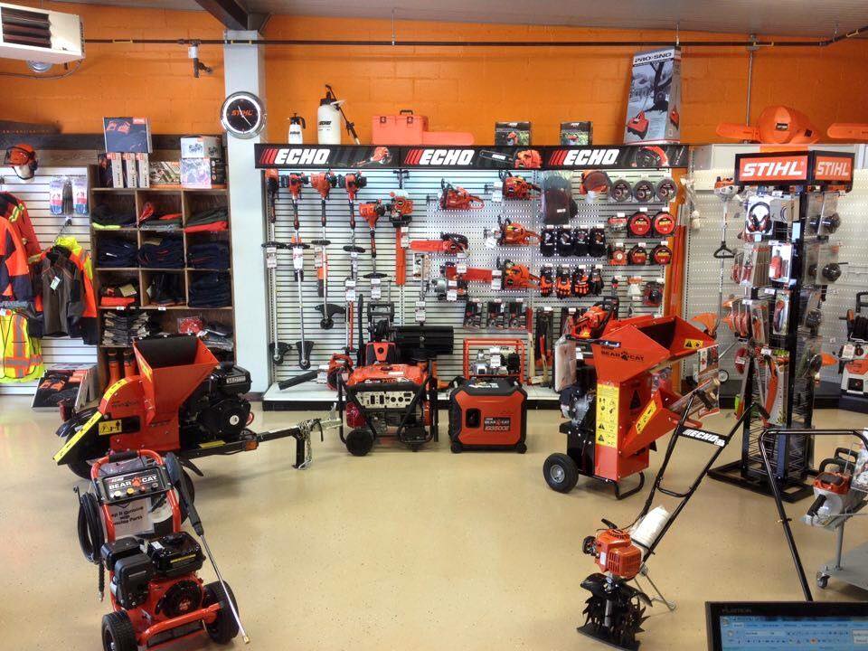 Garage Roger Légaré Ltée | 850 Côte Joyeuse, Saint-Raymond, QC G3L 4B3, Canada | Phone: (418) 337-2891