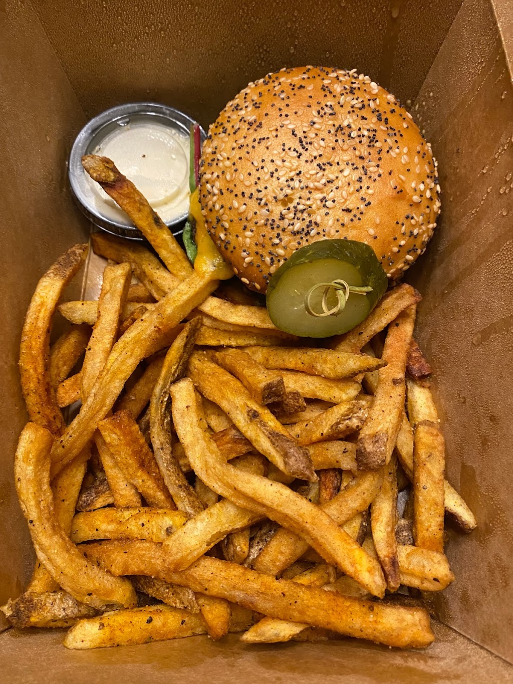 Unchained Kitchen | 2606 Agricola St, Halifax, NS B3K 4C8, Canada | Phone: (902) 407-2244