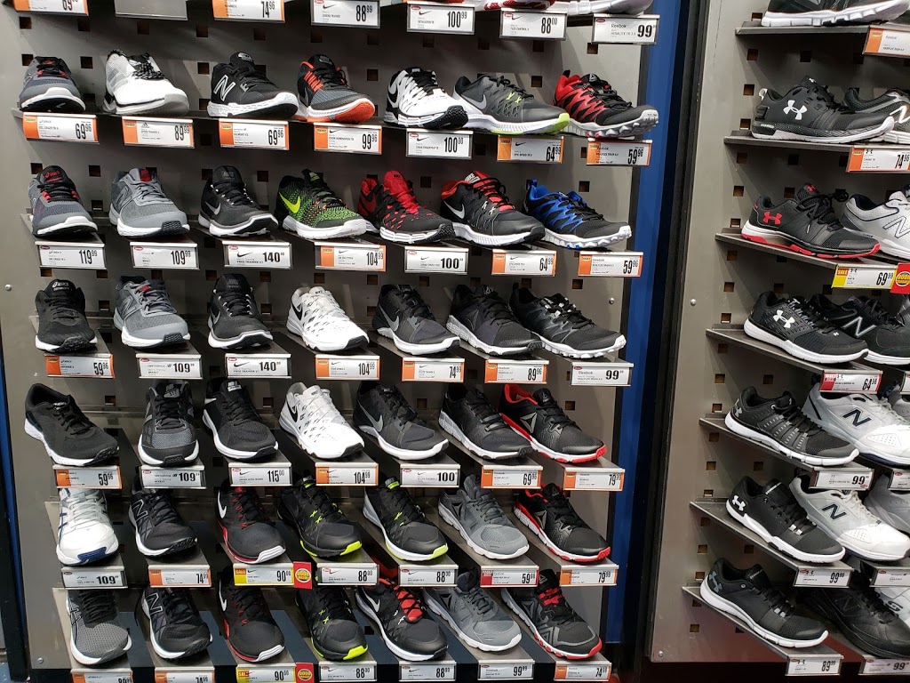 National Sports - Brampton | 539 Steeles Ave E, Brampton, ON L6W 4S2, Canada | Phone: (905) 454-7880