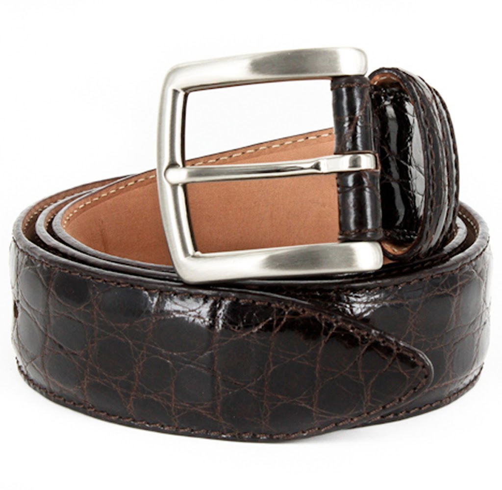 Fashion Hub Inc | Fashion Exchange Building, 1951 Glen Dr #127, Vancouver, BC V6A 4J6, Canada | Phone: (604) 336-1315