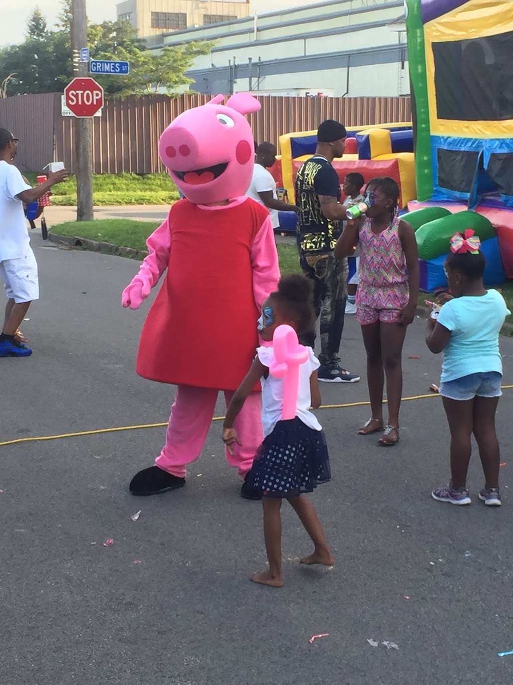 Buffalopartycharacter | 206 Berehaven Dr, Buffalo, NY 14228, USA | Phone: (716) 602-3964