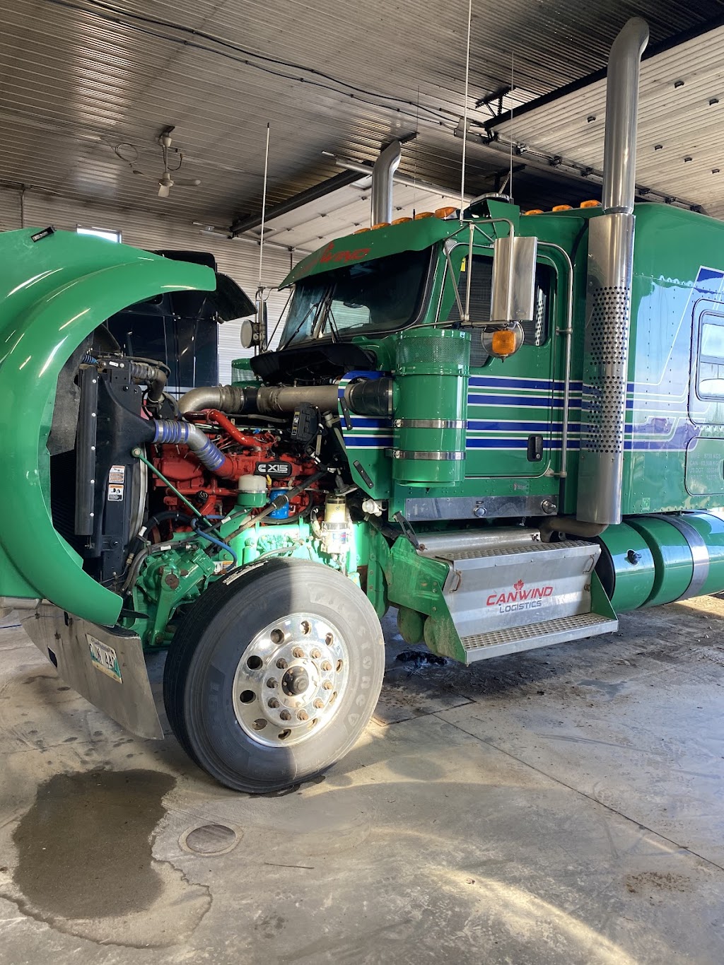 S and S Transport Ltd. | 46 Don Valley Pkwy, Oakbank, MB R0E 1J0, Canada | Phone: (204) 257-9999