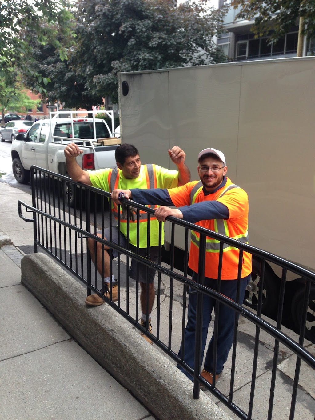 Sams Moving | 125 Pennant Ave, Ottawa, ON K2J 5W6, Canada | Phone: (613) 451-5456