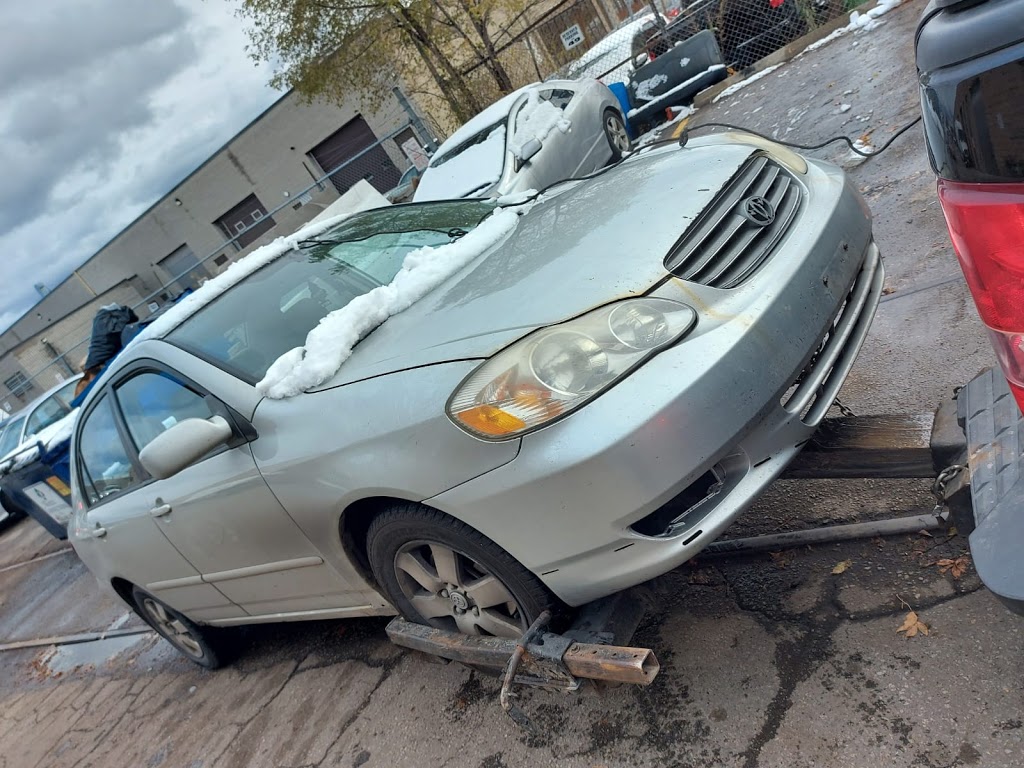 Scrap Car Removal | Junk Car | Scrap King Dealer Toronto | 2435 Kipling Ave, Etobicoke, ON M9V 3A7, Canada | Phone: (437) 522-8506