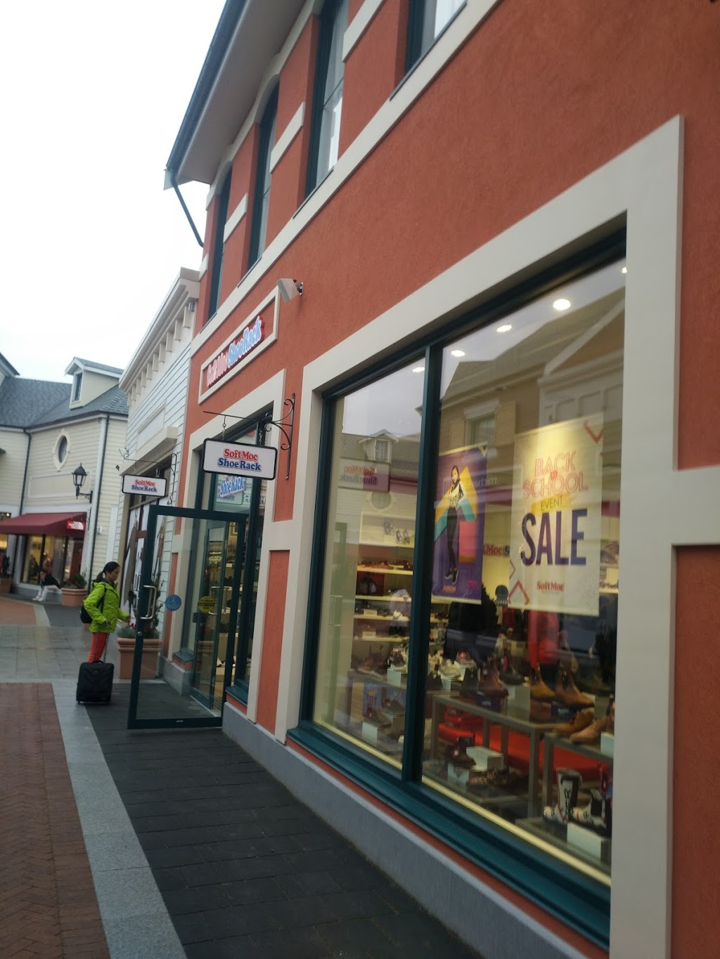 SoftMoc | Motea, 1000-7899 Templeton Station Rd, Richmond, BC V7B 0B7, Canada | Phone: (604) 821-8220