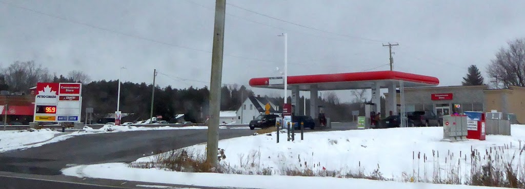 Petro-Canada | gas station | 635721 ON-10, Mono, ON L9V 0Z8, Canada | 5193066022 OR +1 519-306-6022